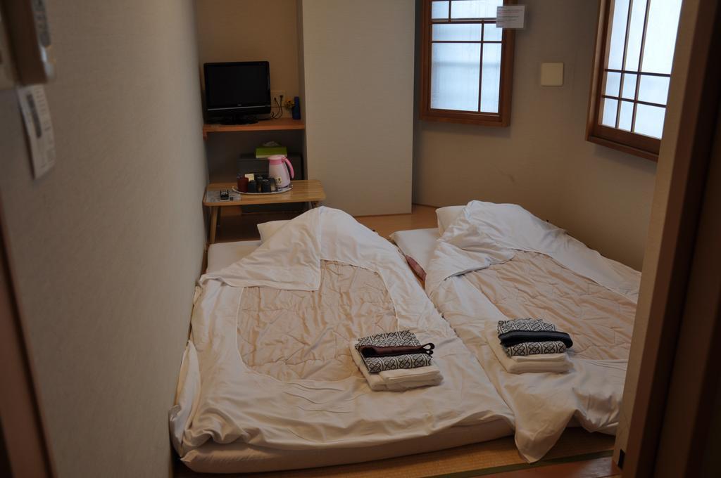 Family Inn Saiko Токіо Екстер'єр фото