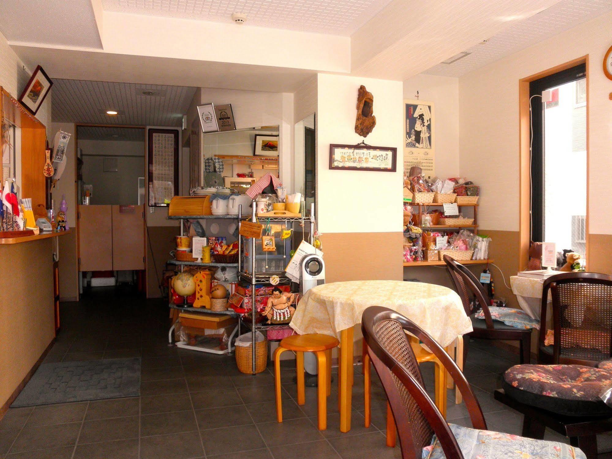 Family Inn Saiko Токіо Екстер'єр фото